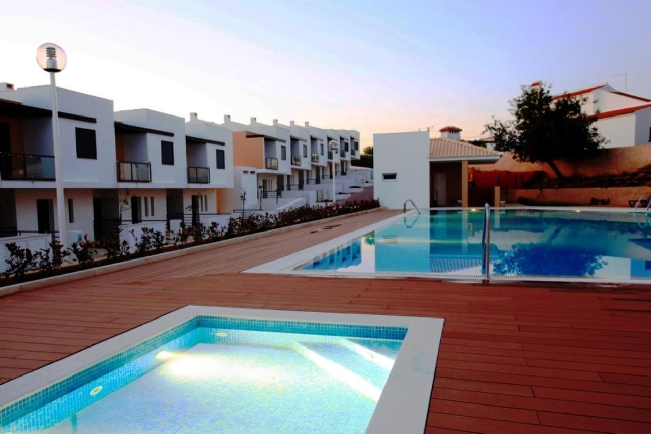 אלבופיירה Ocean View Residences מראה חיצוני תמונה